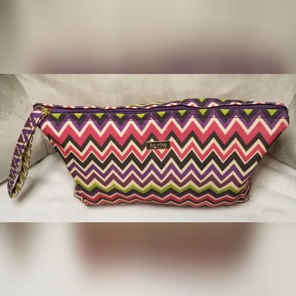 Tarte Cosmetic Wristlet Bag - Picture 13 of 13